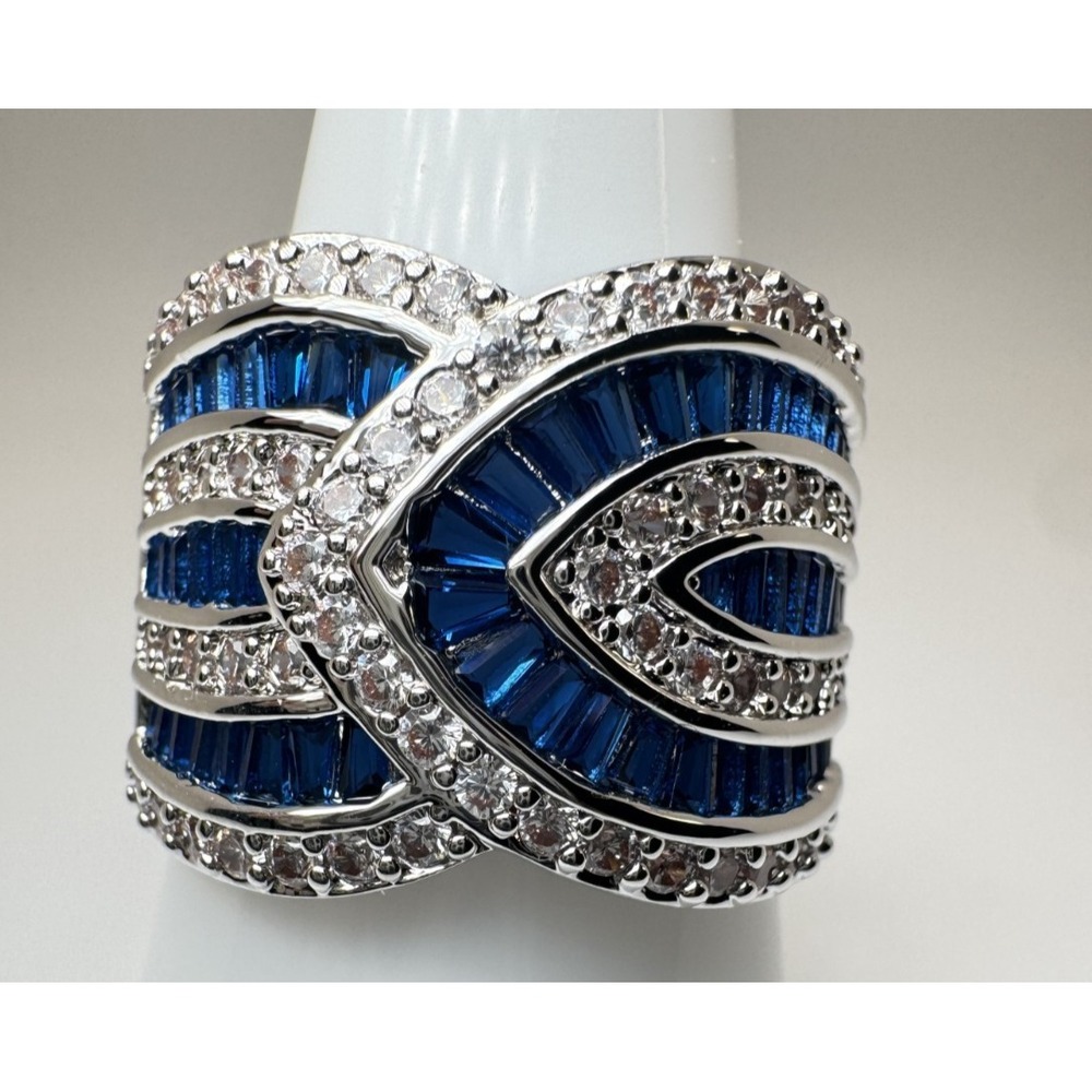 Ring Bomb Party Written In Smoke RG68065 Rhodium Plated Sapphire Ring Size 9
